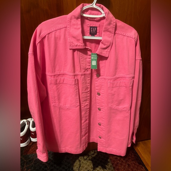 NWT GAP Barbie Pink Denim Jean Jacket Shacket size medium - Picture 1 of 5